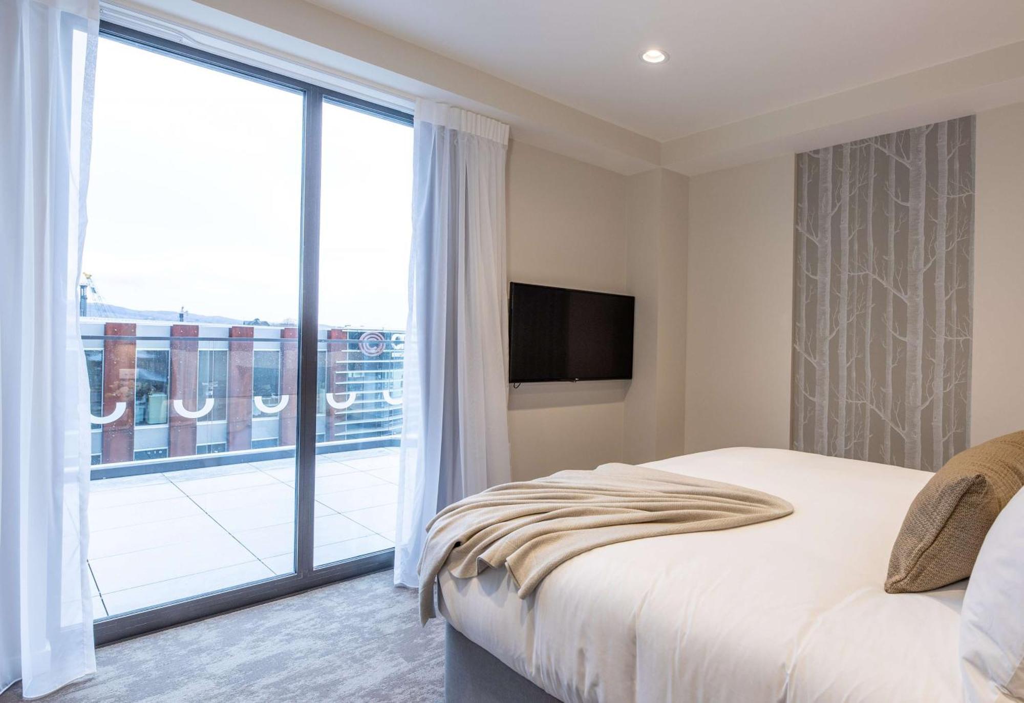 Sudima Christchurch City Ngoại thất bức ảnh A bedroom at the hotel